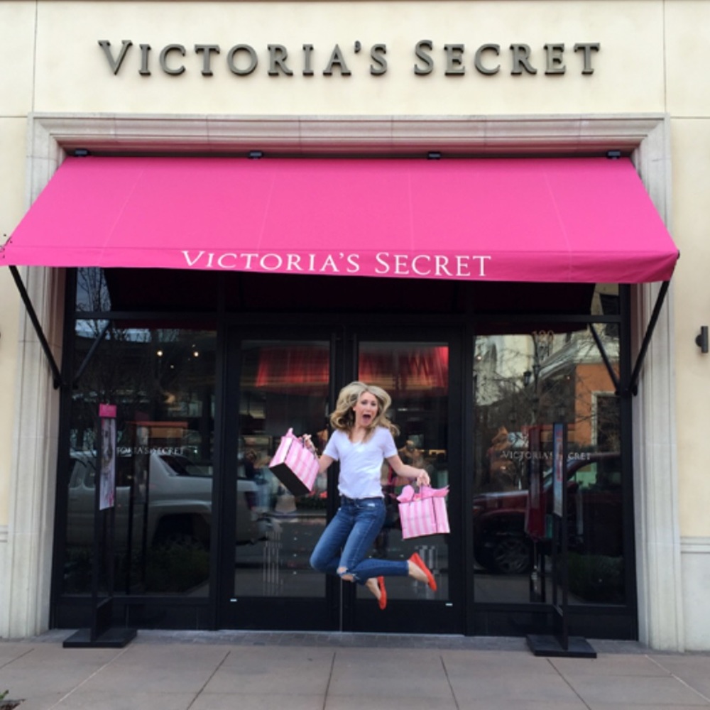 Meet your Posher, Victoria